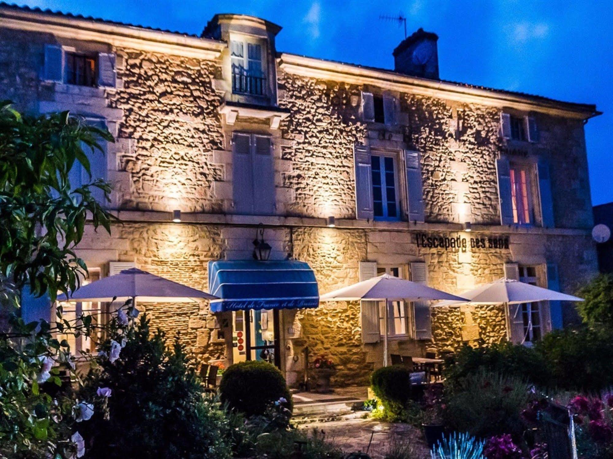 Hotel De France Et De Russie Thiviers Exterior foto